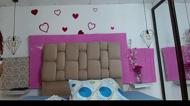 Damary Leon online show from February 2026 07:26:02 PM