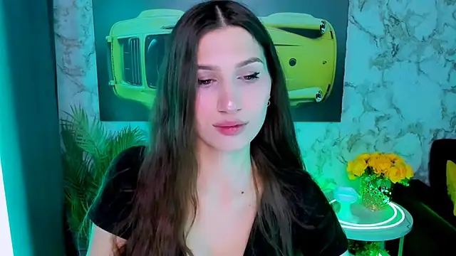 Mollyinyourmind online show from April 2026 09:15:01 PM