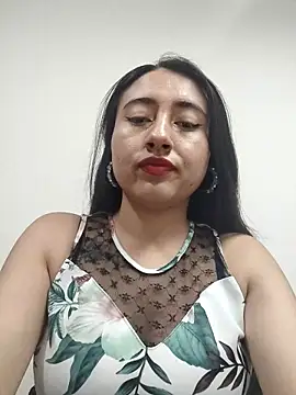 AMATISTA  16 online show from October 2025 12:14:02 PM