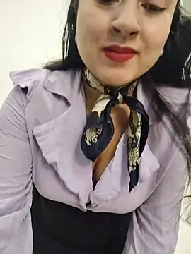 AMATISTA  16 online show from November 2025 12:18:01 PM