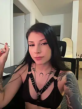 Privad ravenna online show from April 2026 03:35:02 AM