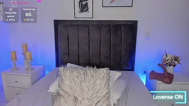 ashlye white online show from February 2026 06:22:01 AM