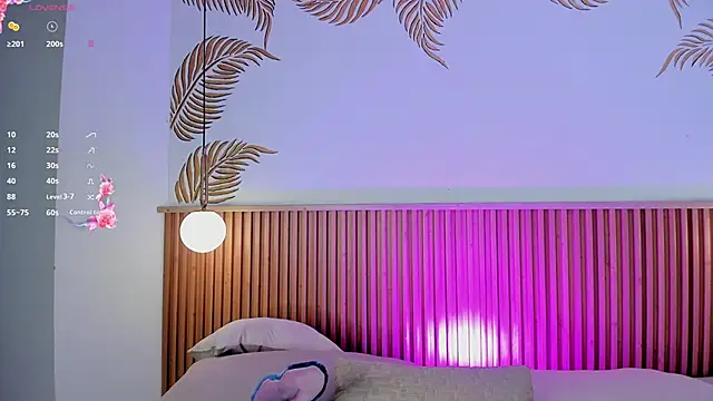 Valleriie  online show from March 2026 03:01:01 PM