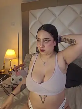 Abby Garciaa online show from October 2025 08:31:01 PM