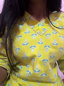 Snapshot of modelnishu chatting on January 2026 09:35:01 AM modelnishu online show from January 2026 09:35:01 AM