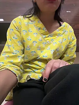 Snapshot of modelnishu chatting on February 2026 01:10:02 AM modelnishu online show from February 2026 01:10:02 AM