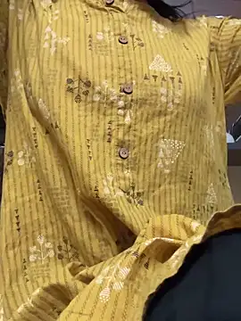 Snapshot of modelnishu chatting on February 2026 05:02:02 PM modelnishu online show from February 2026 05:02:02 PM