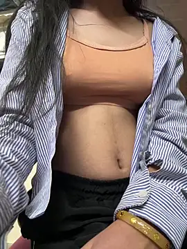 Snapshot of modelnishu chatting on March 2026 05:48:02 PM modelnishu online show from March 2026 05:48:02 PM