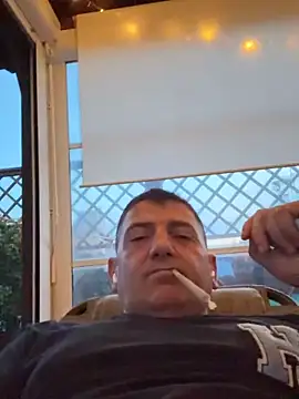 BULLBSX online show from April 2026 06:10:01 PM