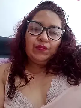 ladytropical1 online show from November 2025 06:30:01 PM