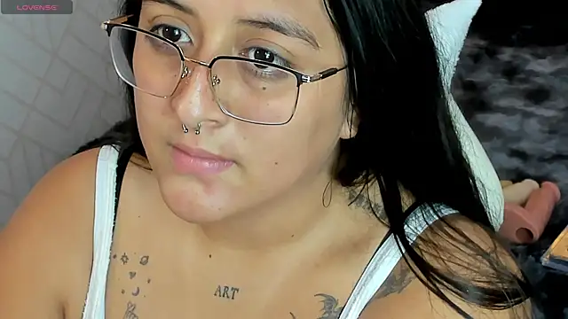 megann  up online show from December 2025 07:32:01 PM