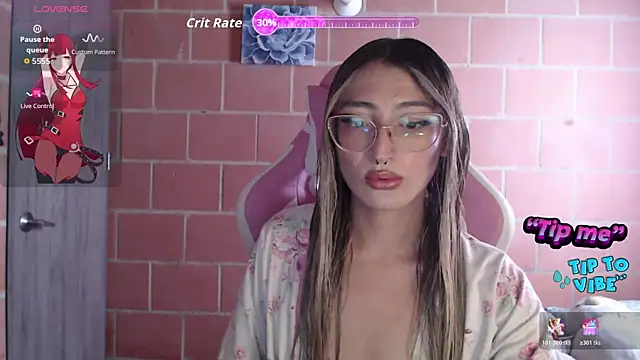 Snapshot of Andrea_camilaaa chatting on October 2025 04:19:02 PM Andrea camilaaa online show from October 2025 04:19:02 PM