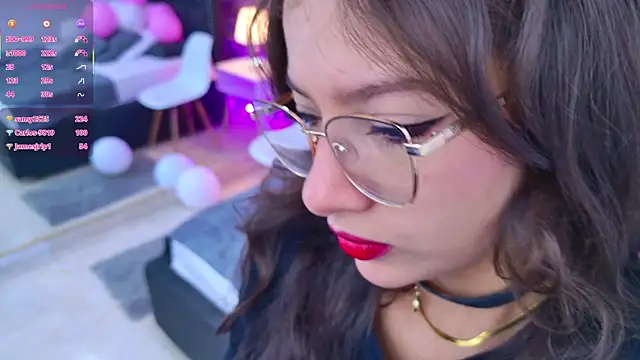 Angelique Angell online show from April 2026 07:44:02 PM