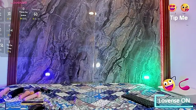 Britaniy x online show from October 2025 05:21:02 PM