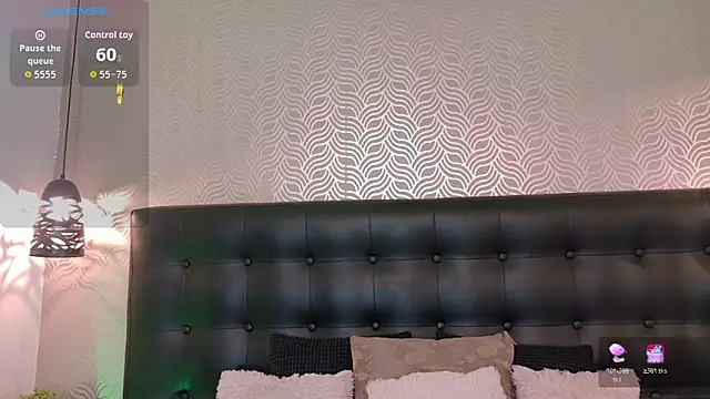 Sharonevanss  online show from November 2025 08:36:02 PM