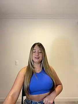 Zara Ross online show from April 2026 02:05:02 AM