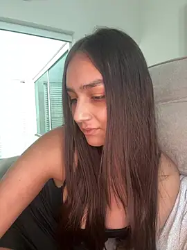Snapshot of hannahhotwife chatting on July 2026 07:39:01 PM hannahhotwife online show from July 2026 07:39:01 PM
