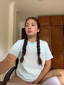 lana rousse01 online show from October 2025 02:25:02 PM