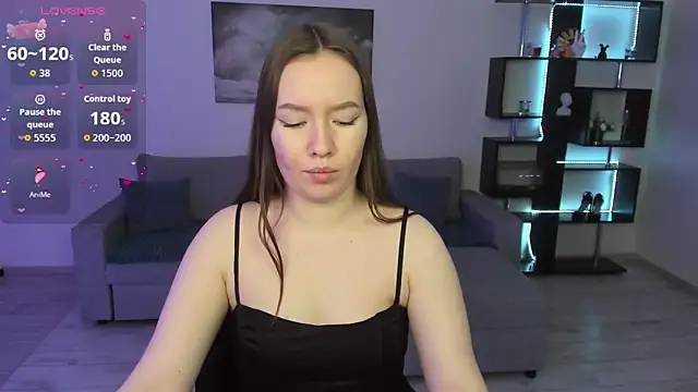 Snapshot of DaniCutie chatting on February 2026 12:03:01 PM DaniCutie online show from February 2026 12:03:01 PM