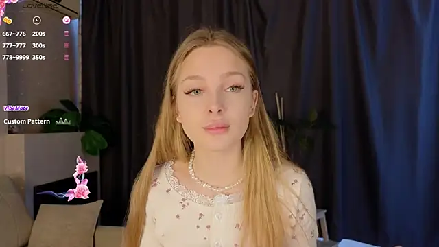 CindyGreen online show from November 2025 06:17:02 AM