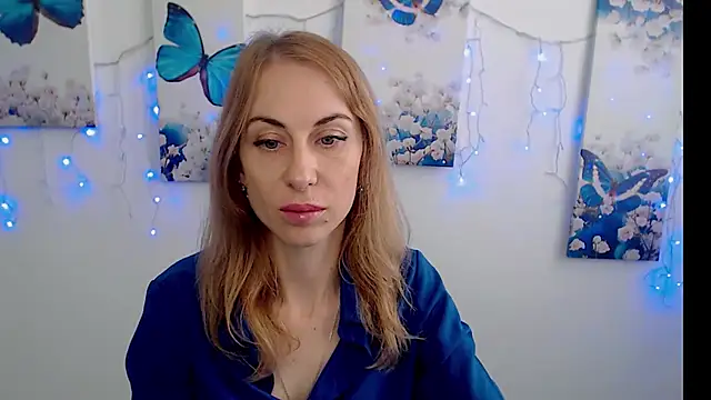 Snapshot of Create_your_own_sun chatting on September 2025 01:13:01 PM Create your own sun online show from September 2025 01:13:01 PM