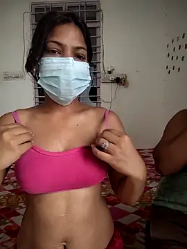 Snapshot of HOTSEXY_KAVYA chatting on May 2026 07:02:02 AM HOTSEXY KAVYA online show from May 2026 07:02:02 AM