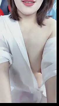 xiaoyang222 online show from October 2025 02:04:01 AM