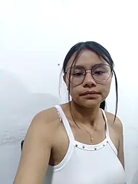 Snapshot of SofieLove_01 chatting on January 2026 08:41:01 AM SofieLove 01 online show from January 2026 08:41:01 AM