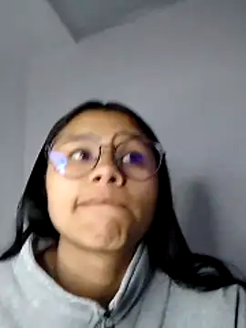 Snapshot of SofieLove_01 chatting on February 2026 08:07:02 AM SofieLove 01 online show from February 2026 08:07:02 AM