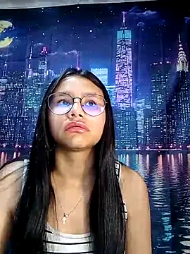 Snapshot of SofieLove_01 chatting on February 2026 07:52:01 AM SofieLove 01 online show from February 2026 07:52:01 AM