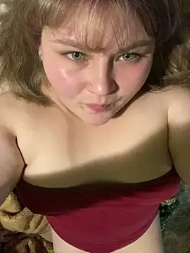 Snapshot of BeckiXrose chatting on November 2025 08:03:01 PM BeckiXrose online show from November 2025 08:03:01 PM