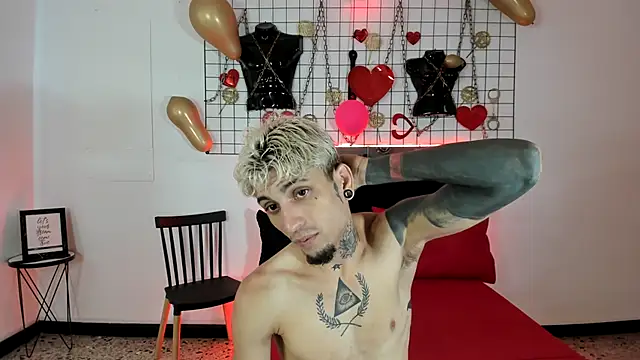 kasandrandliam online show from September 2025 07:06:02 PM