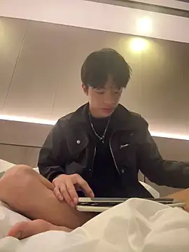 junjun1189 online show from April 2026 06:25:01 AM