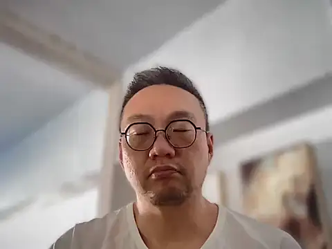 Snapshot of Kumamon518 chatting on February 2026 06:01:02 AM Kumamon518 online show from February 2026 06:01:02 AM