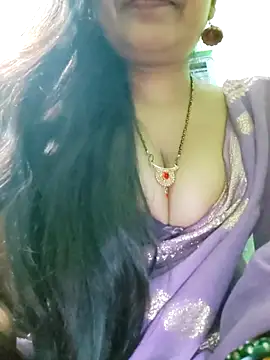 Sofia-ex online show from December 2025 06:48:01 PM