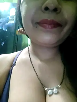 Snapshot of Sofia-ex chatting on May 2026 07:05:02 AM Sofia-ex online show from May 2026 07:05:02 AM