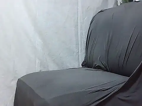 Snapshot of SexypilipinaLady22 chatting on February 2026 11:56:02 PM SexypilipinaLady22 online show from February 2026 11:56:02 PM