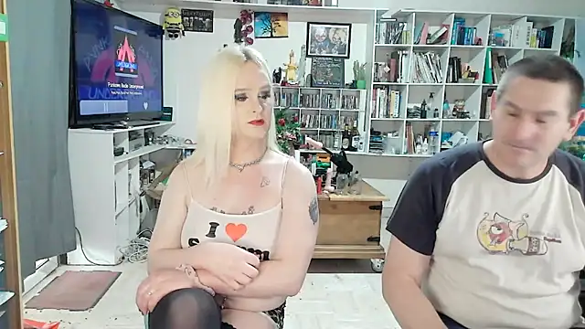 Snapshot of Barbieandteddy chatting on May 2026 02:34:02 PM Barbieandteddy online show from May 2026 02:34:02 PM