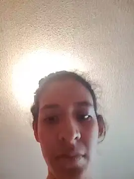 Amber-Sweett online show from November 2025 04:11:02 PM