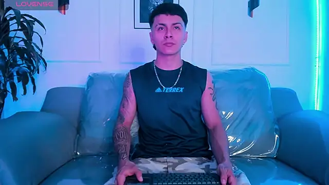 Leo santoro online show from February 2026 01:06:01 PM