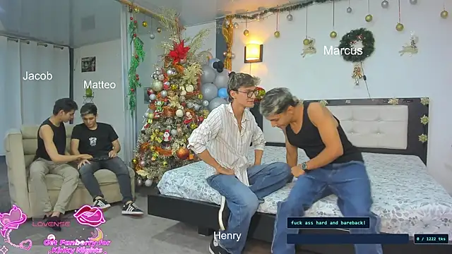 Bisexlifehot   online show from December 2025 11:12:01 PM