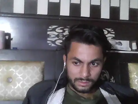 ursdreamperson online show from November 2025 03:55:01 PM