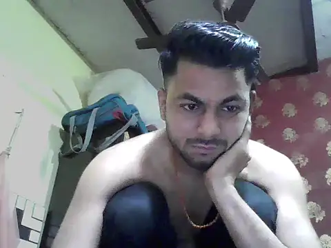 Snapshot of ursdreamperson chatting on February 2026 02:21:01 AM ursdreamperson online show from February 2026 02:21:01 AM