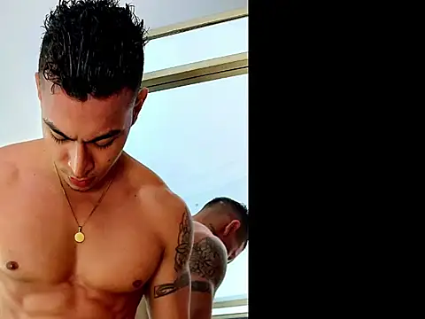 cristopher 22cm online show from January 2026 02:36:01 AM