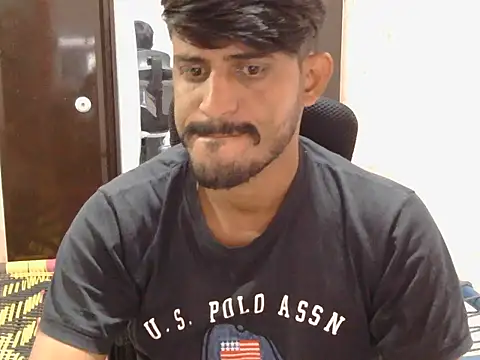 krishjaat43 online show from November 2025 06:30:01 PM