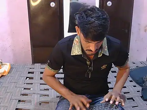 Snapshot of krishjaat43 chatting on June 2026 06:07:01 PM krishjaat43 online show from June 2026 06:07:01 PM