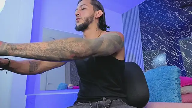 jonas conor online show from April 2026 08:42:02 PM