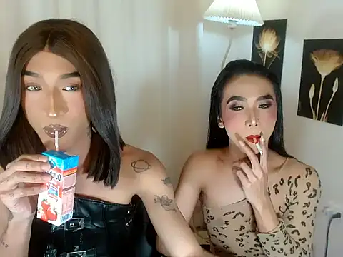 Snapshot of The_Fucking_Dolls chatting on July 2026 04:53:02 PM The Fucking Dolls online show from July 2026 04:53:02 PM
