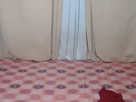 Snapshot of joanpetite chatting on November 2025 12:35:02 AM joanpetite online show from November 2025 12:35:02 AM