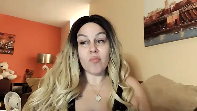 number1slut online show from January 2025 02:08:02 AM